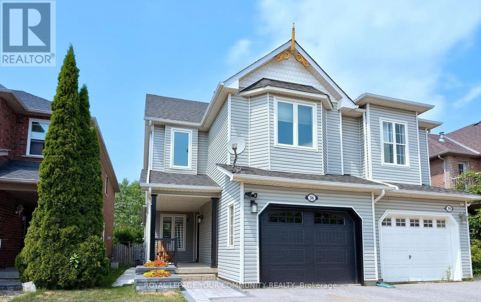 36 COLONIAL CRESCENT
