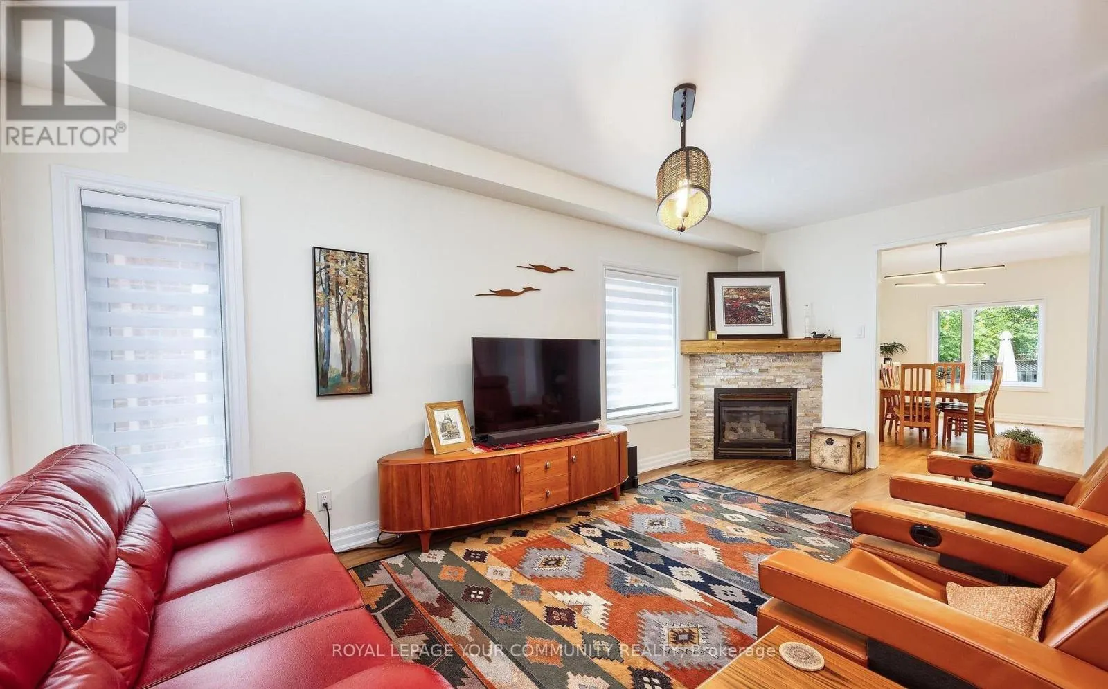 36 COLONIAL CRESCENT