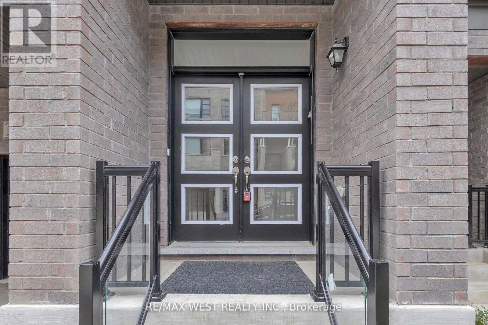 15 QUILICO ROAD N