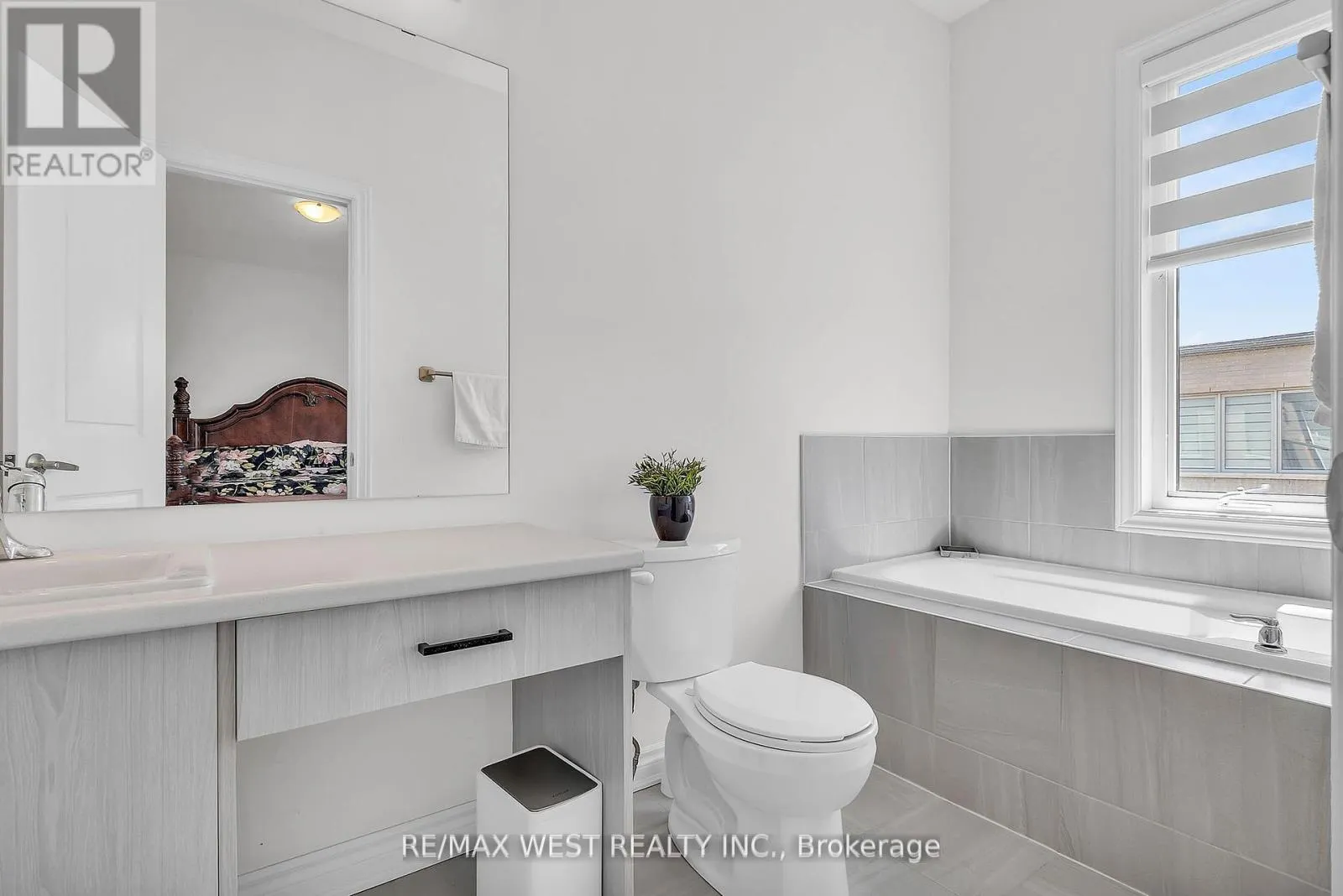 15 QUILICO ROAD N