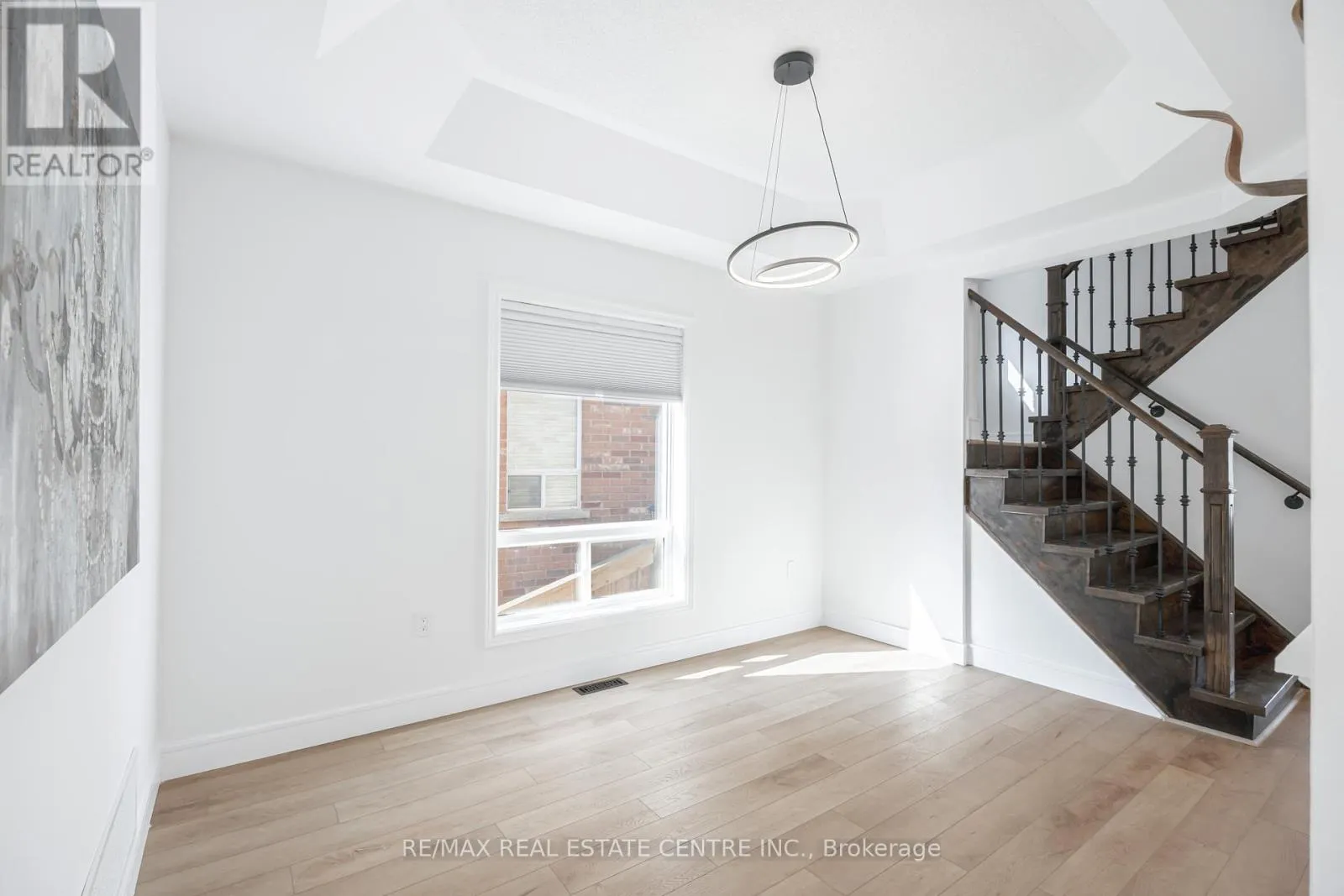 25 BACHE AVENUE