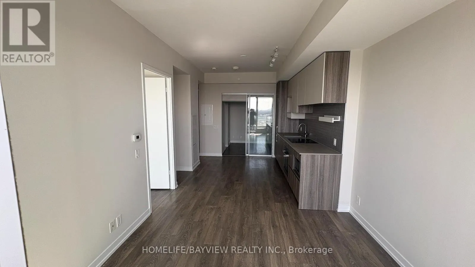 #2608 - 5 BUTTERMILL AVENUE