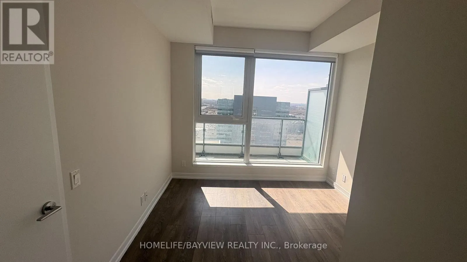 #2608 - 5 BUTTERMILL AVENUE