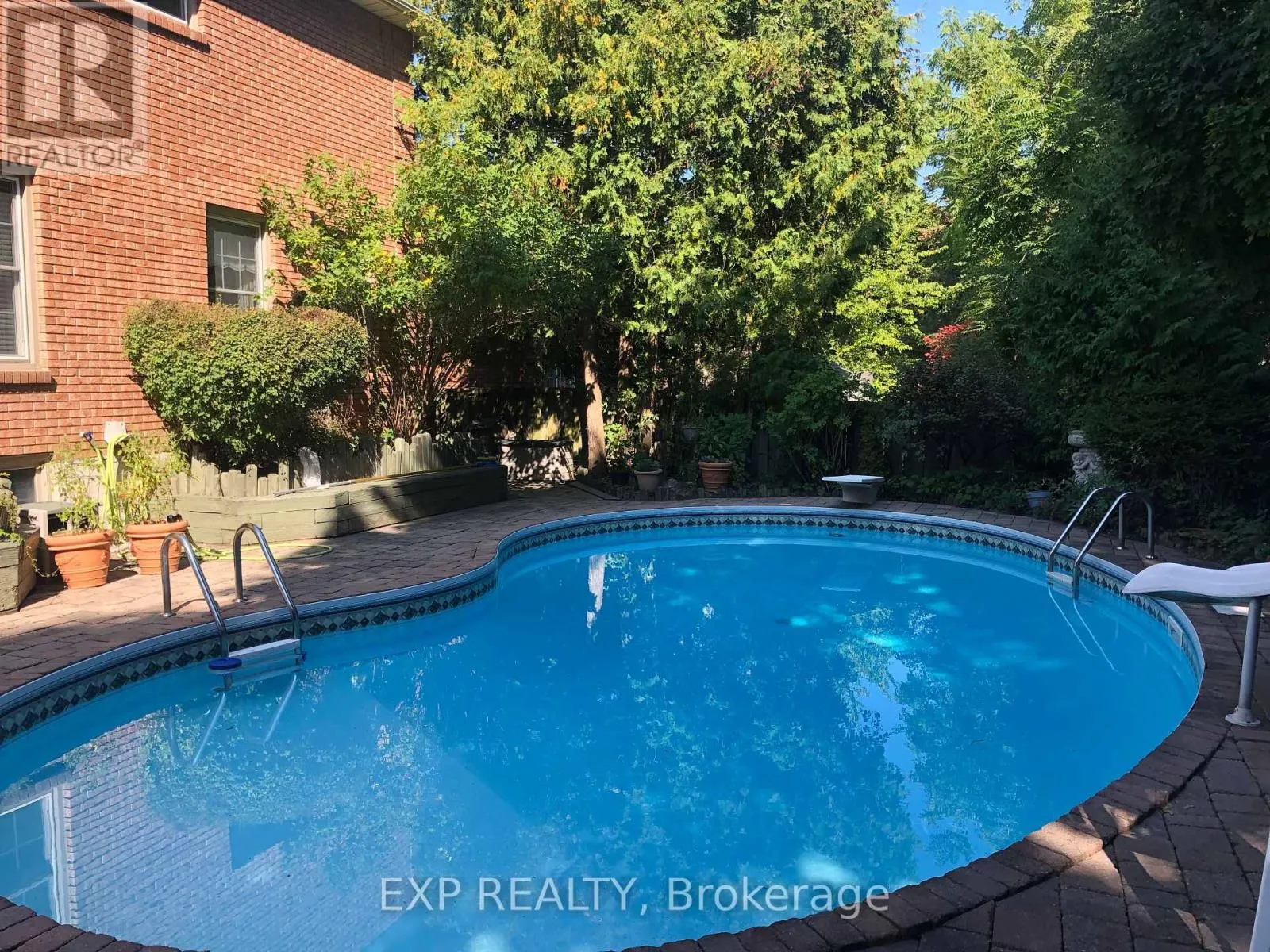 23 BRIARWOOD ROAD