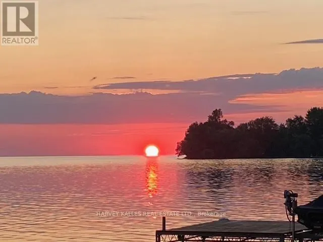 72 LAKESIDE DRIVE