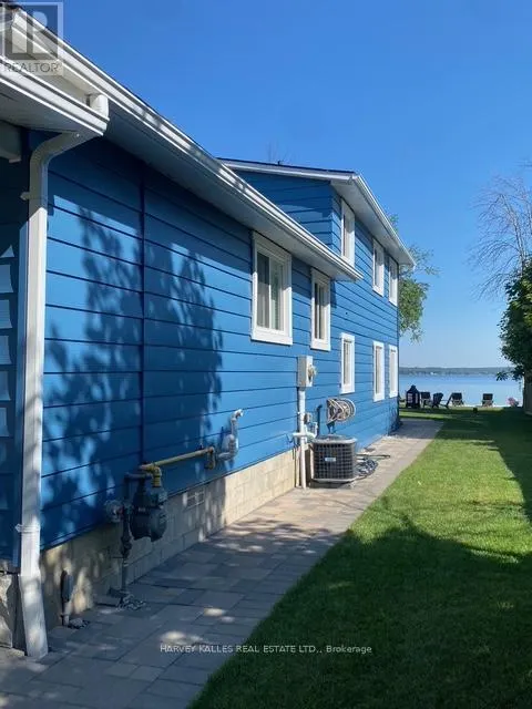 72 LAKESIDE DRIVE