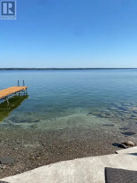 72 LAKESIDE DRIVE
