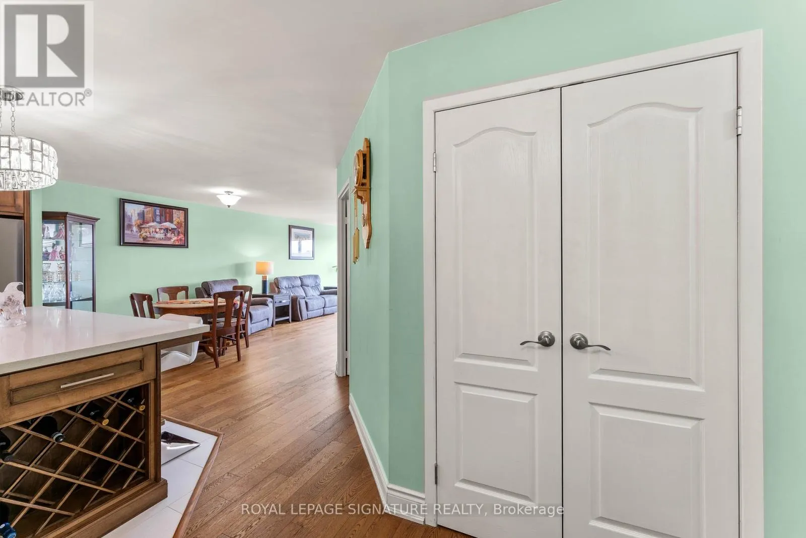 1007 - 250 DAVIS DRIVE