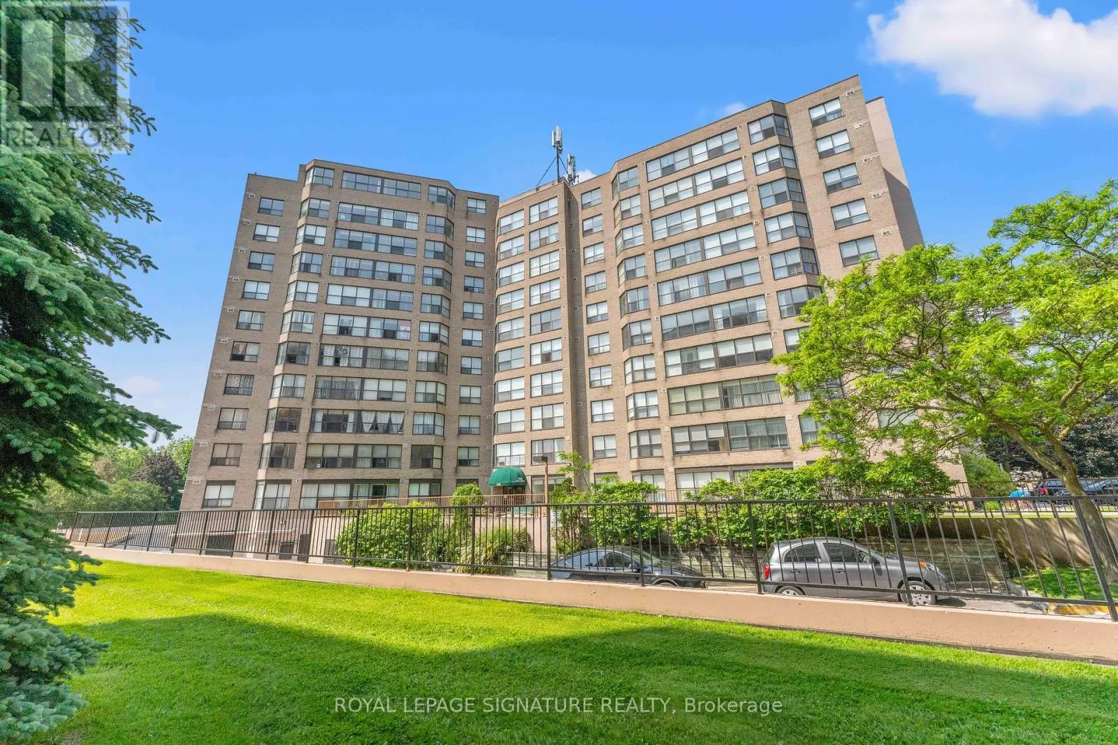 1007 - 250 DAVIS DRIVE