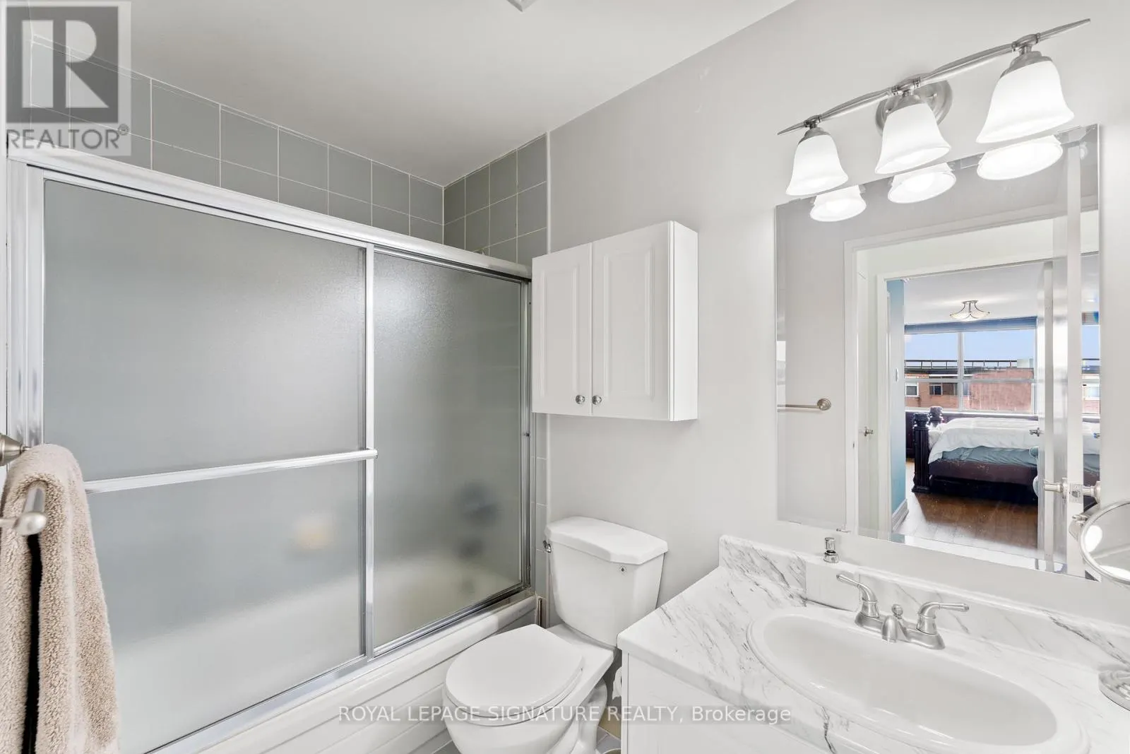 1007 - 250 DAVIS DRIVE