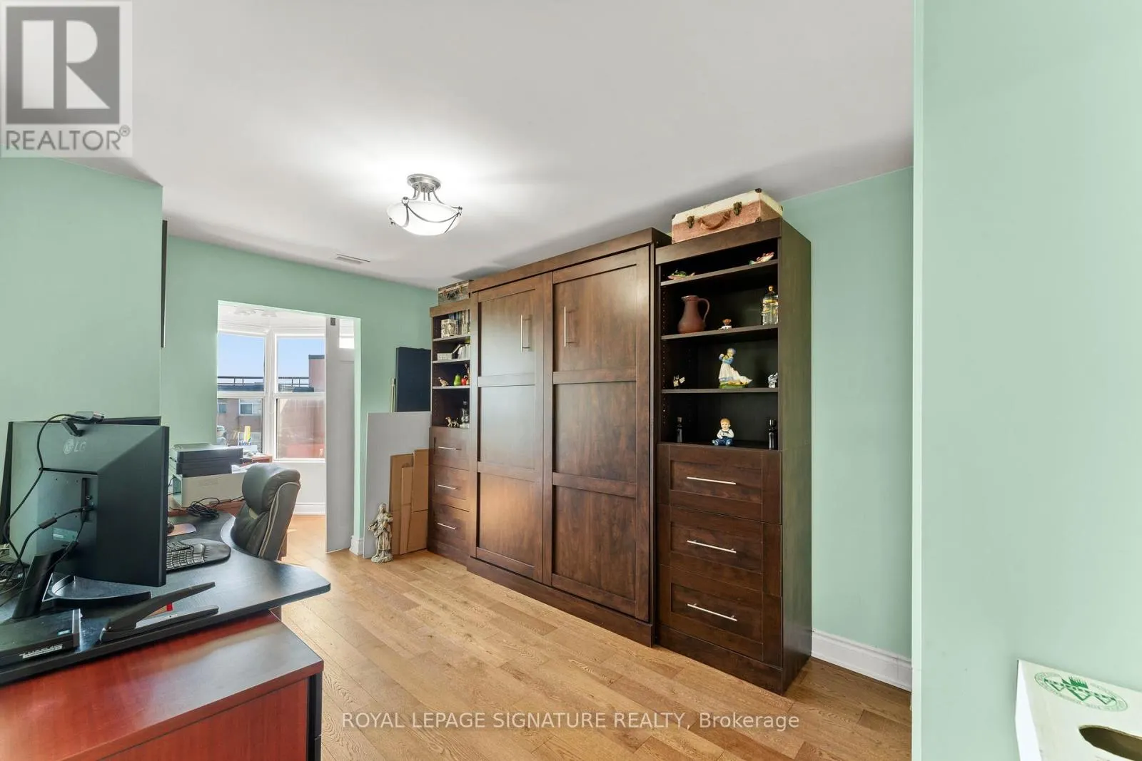 1007 - 250 DAVIS DRIVE