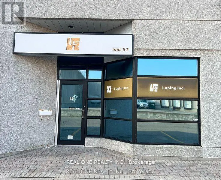 52 - 145 ROYAL CREST COURT