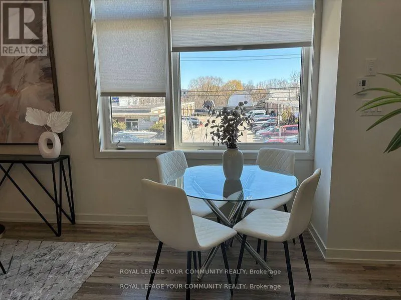 78 - 370 RED MAPLE ROAD