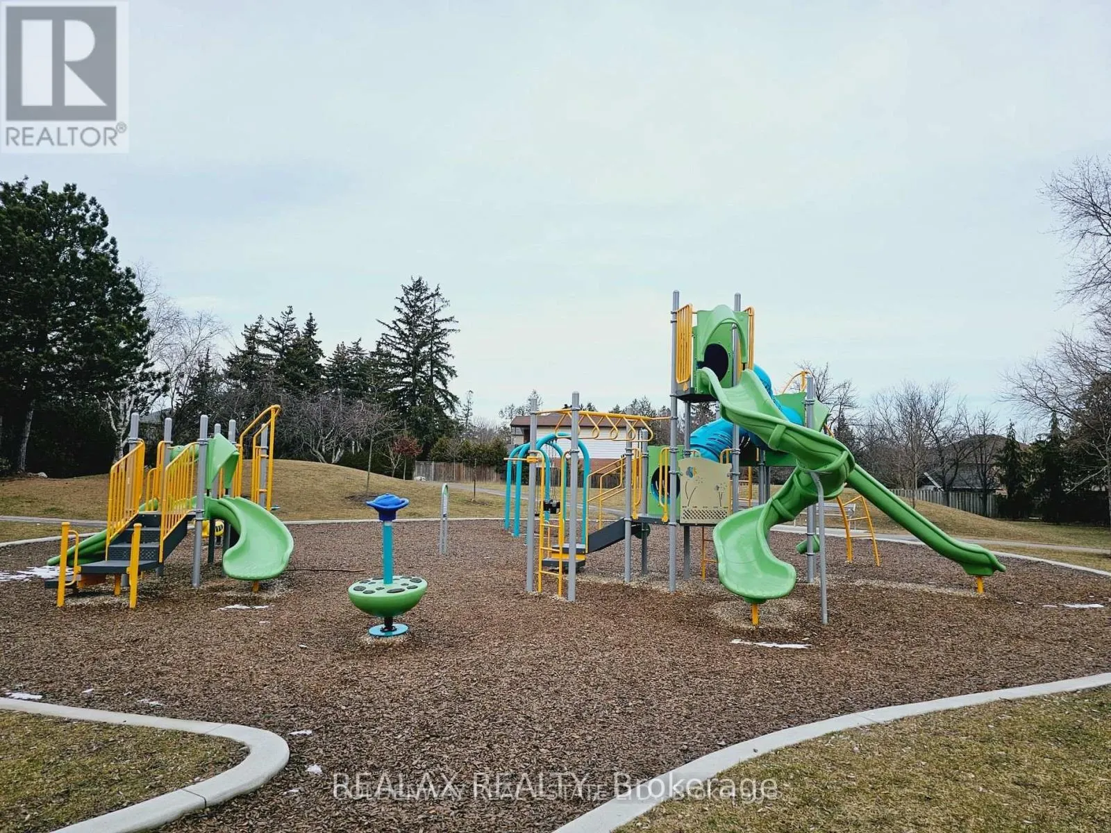803 - 376 HIGHWAY 7 E