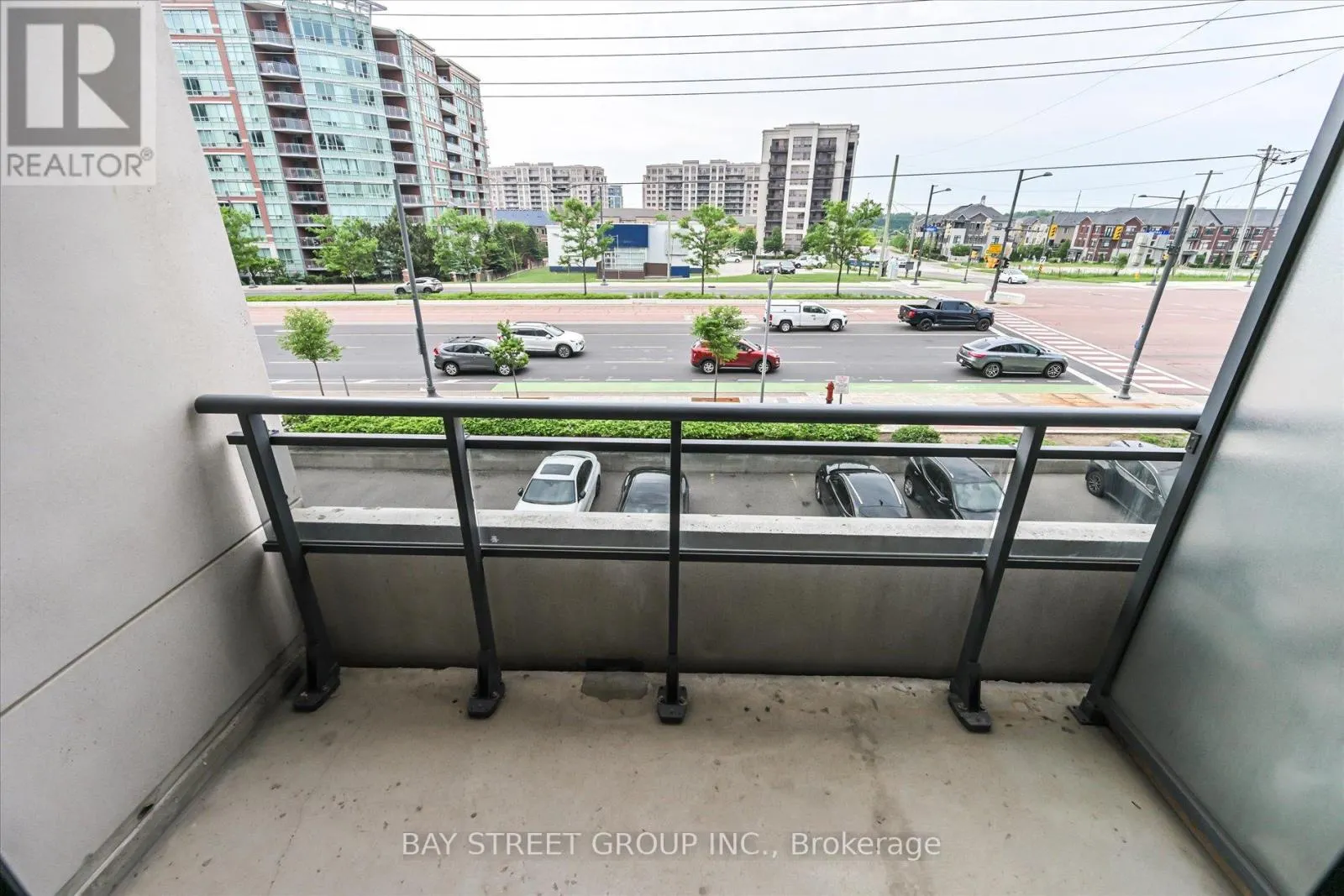 306 - 372 7 HIGHWAY E