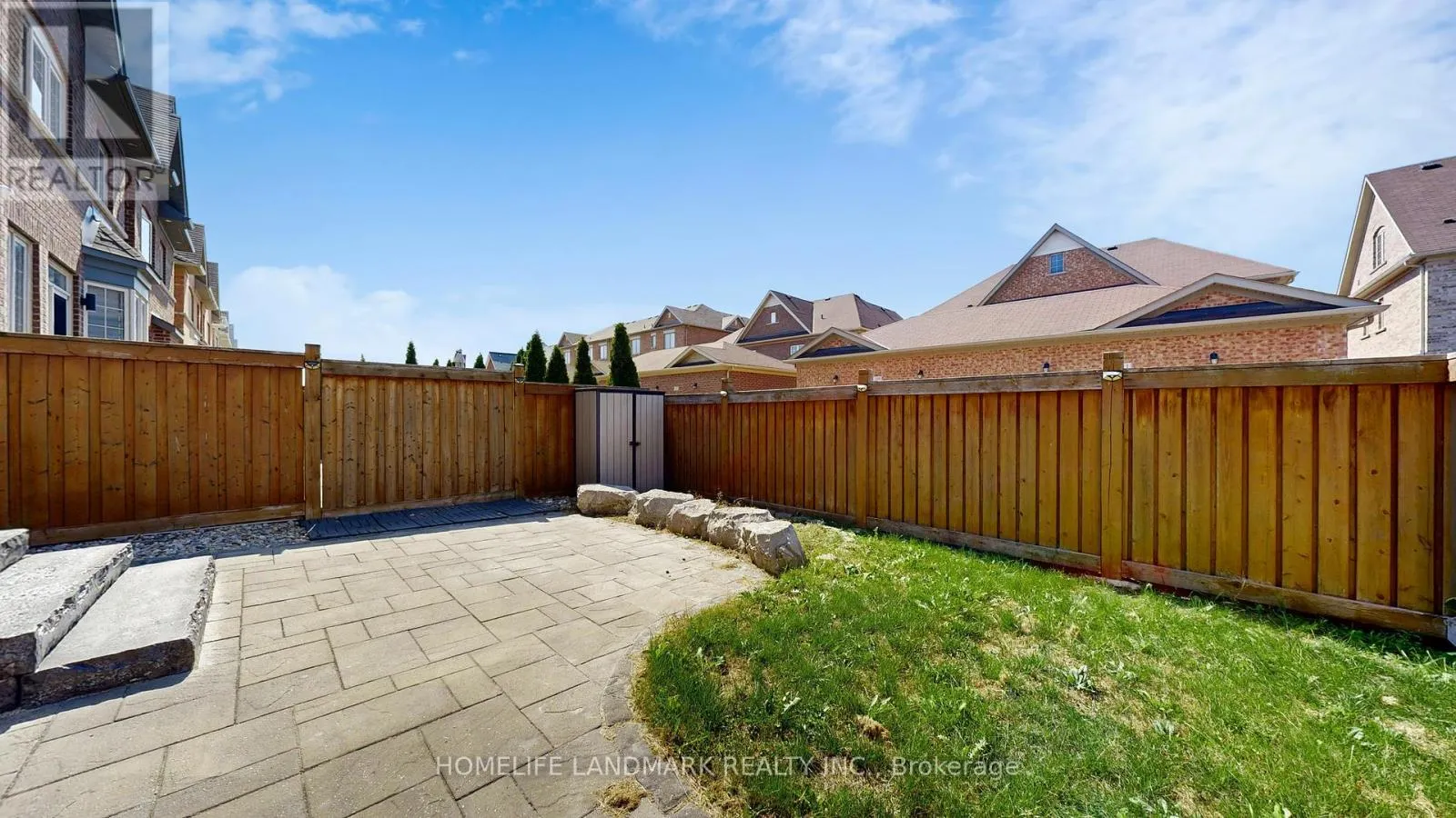116 PELEE AVENUE