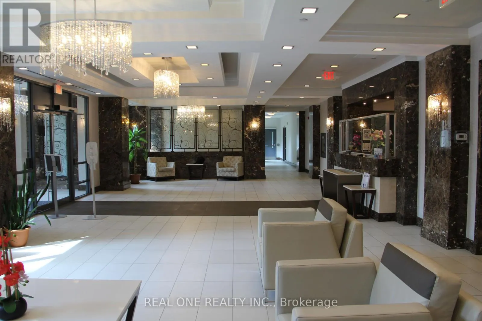 510 - 376 HIGHWAY 7 E