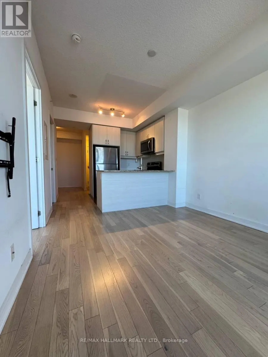 1114 - 9205 YONGE STREET