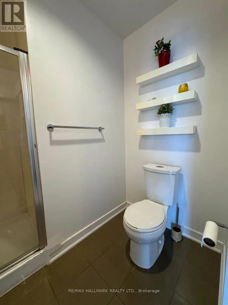 1114 - 9205 YONGE STREET