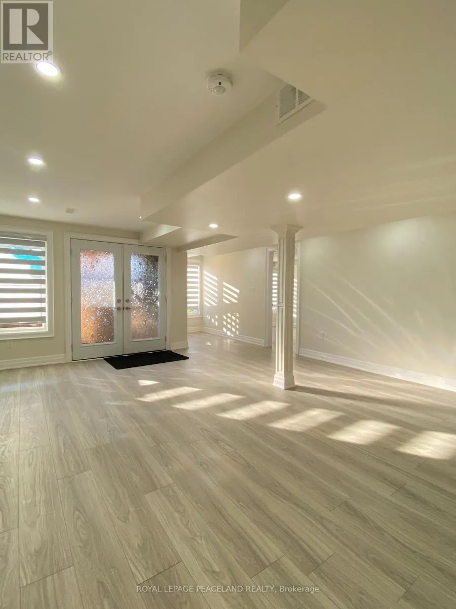 UNIT 2 - 30 MEADOW VISTA CRESCENT
