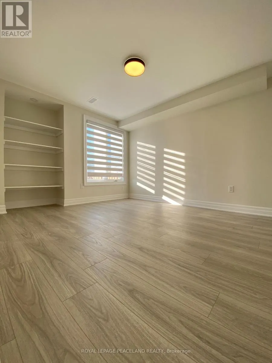 UNIT 2 - 30 MEADOW VISTA CRESCENT