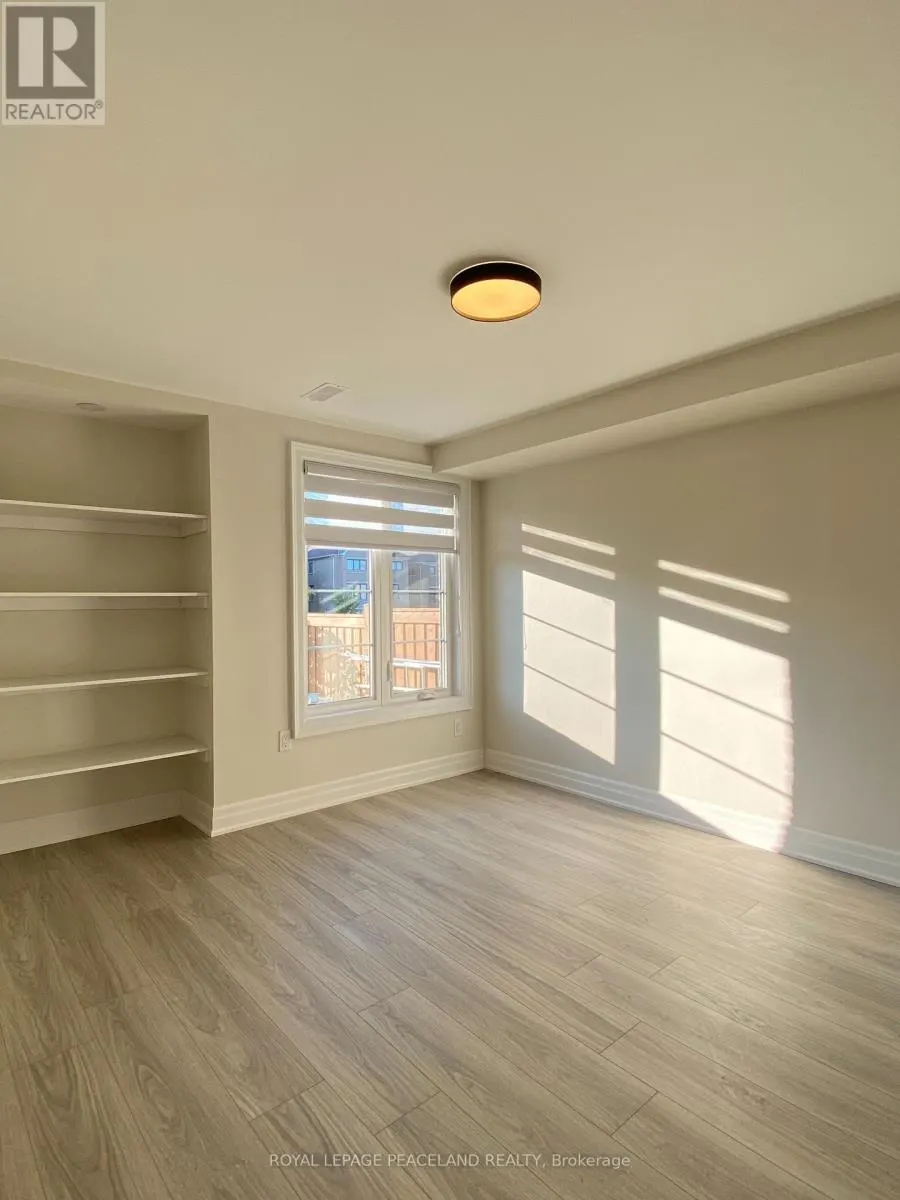 UNIT 2 - 30 MEADOW VISTA CRESCENT