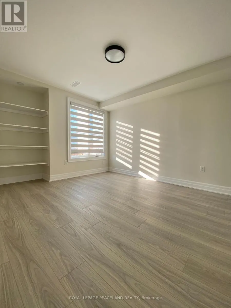UNIT 2 - 30 MEADOW VISTA CRESCENT