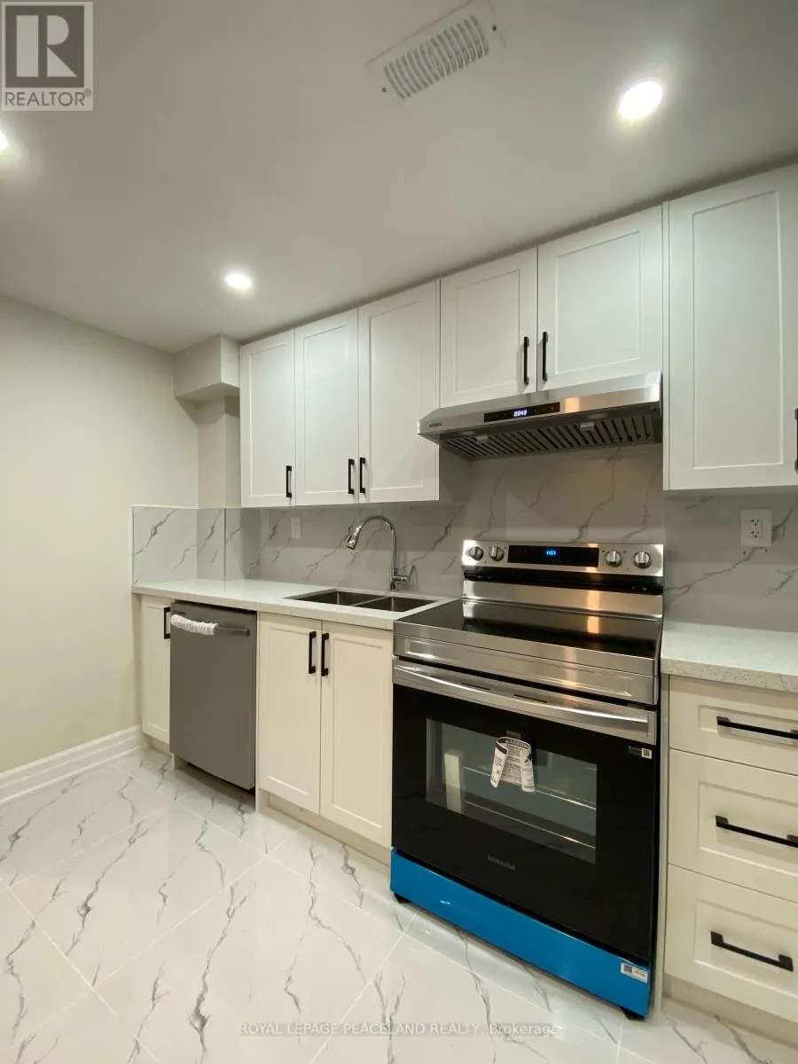 UNIT 2 - 30 MEADOW VISTA CRESCENT