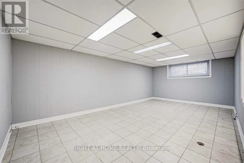 BASEMENT - 27 SUSSEX AVENUE