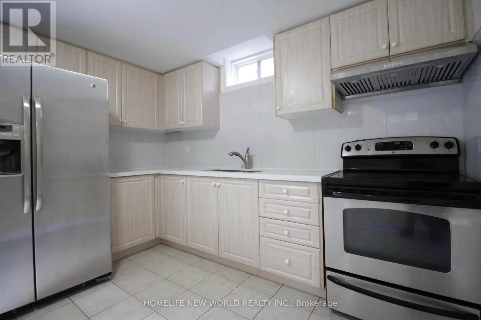 (BSMT) - 62 TOPOROWSKI AVENUE