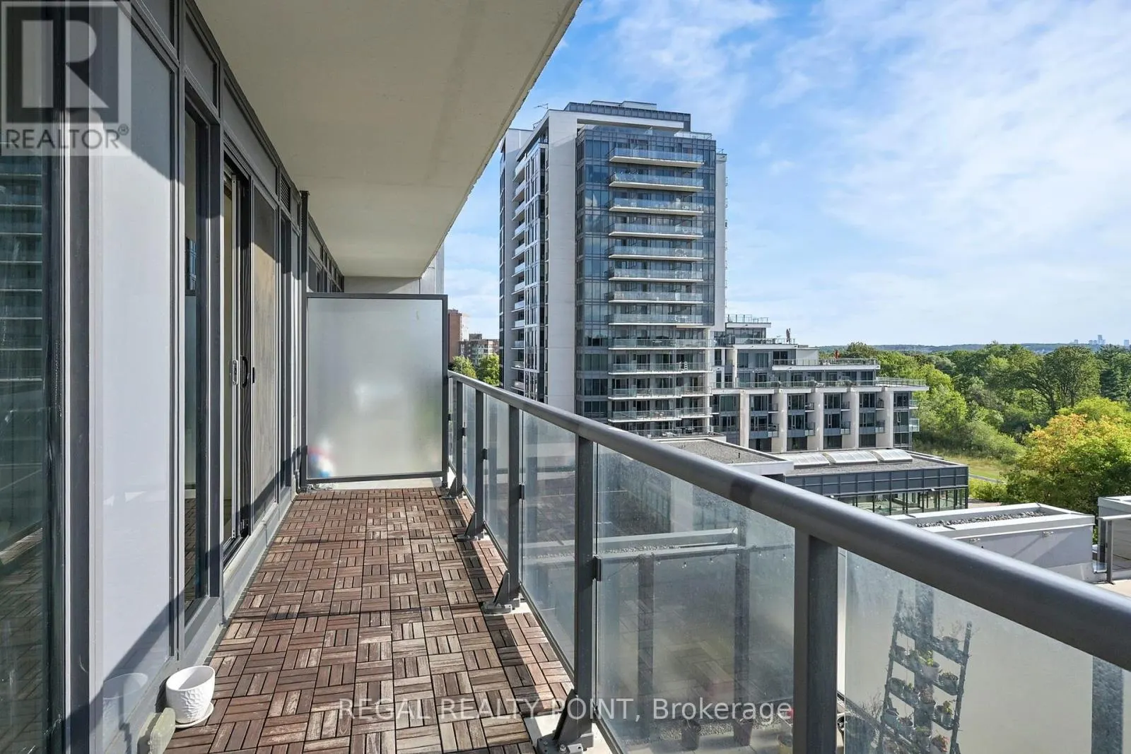 708 - 9608 YONGE STREET