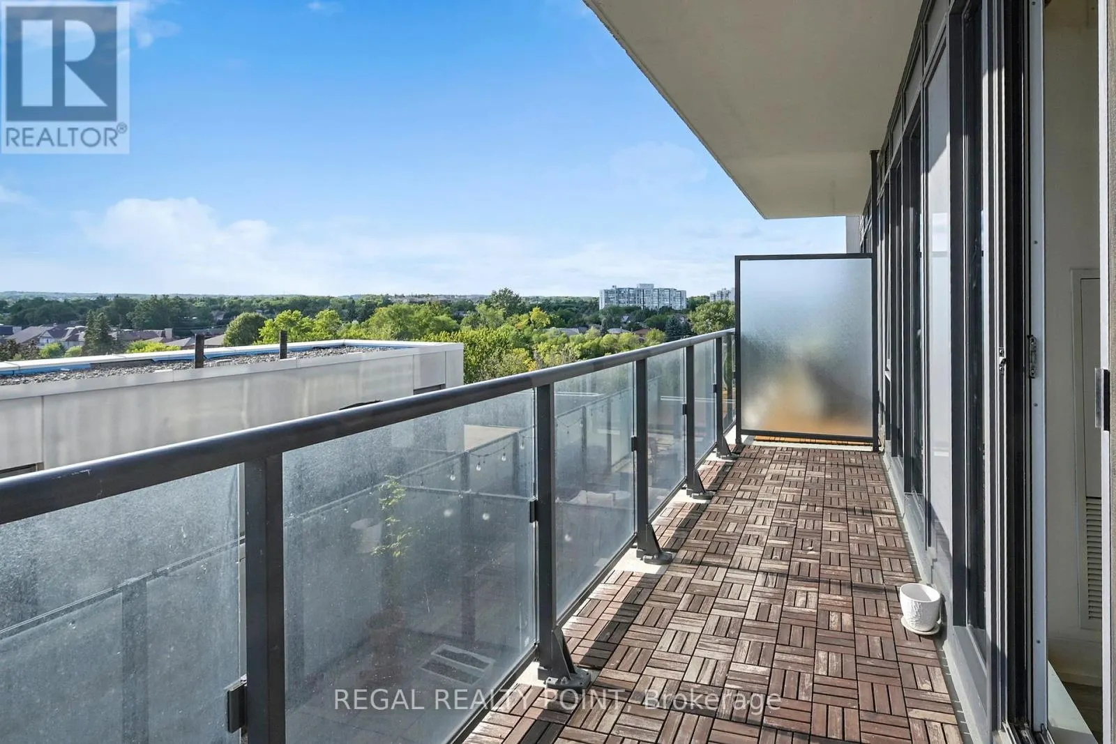 708 - 9608 YONGE STREET
