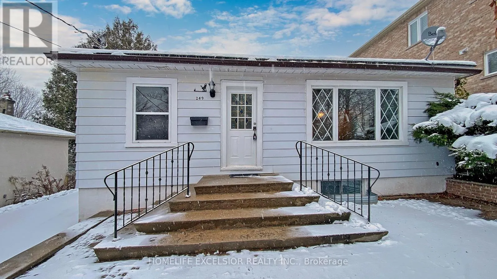 249 PALMER AVENUE