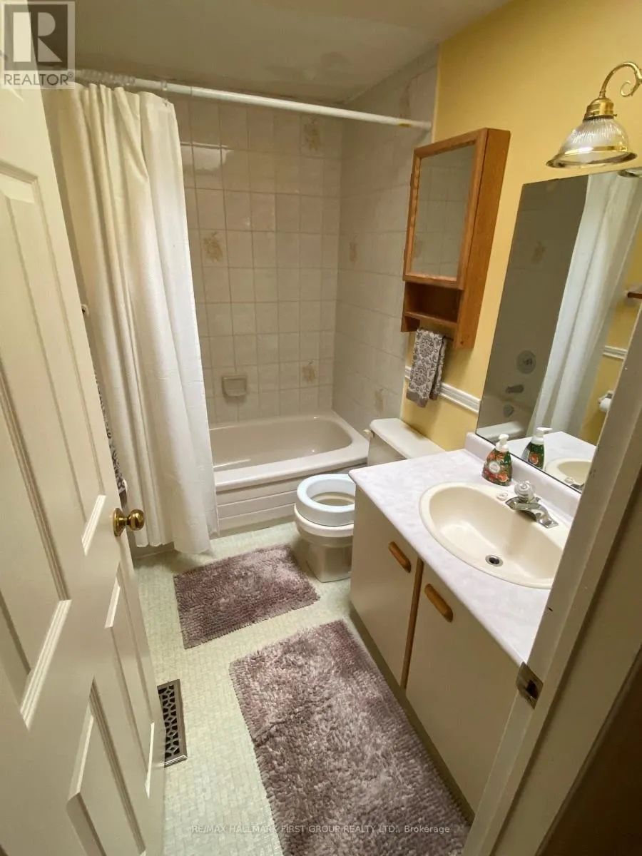 22 BRIARWOOD PLACE