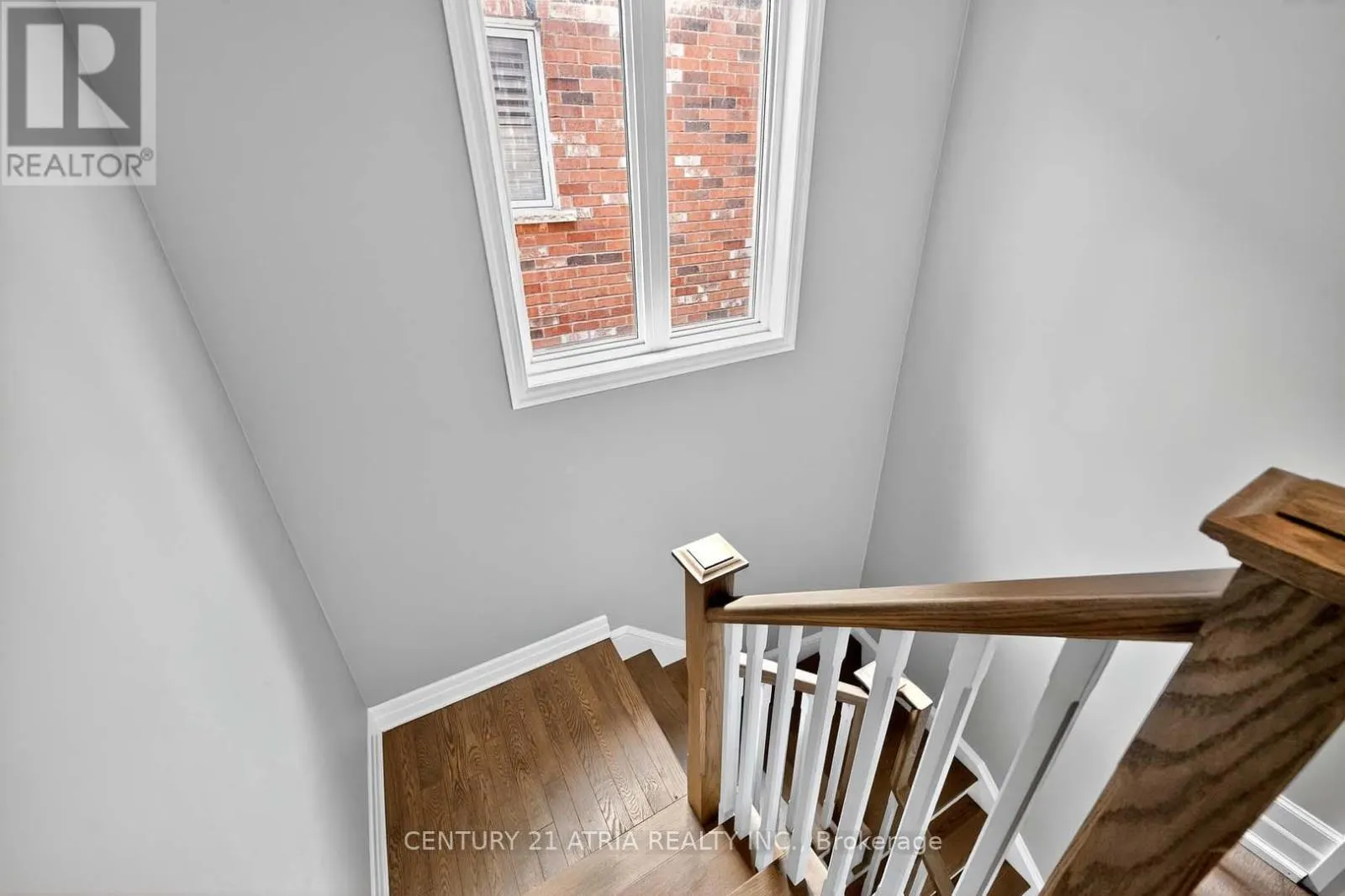 43 NOVAN CRESCENT