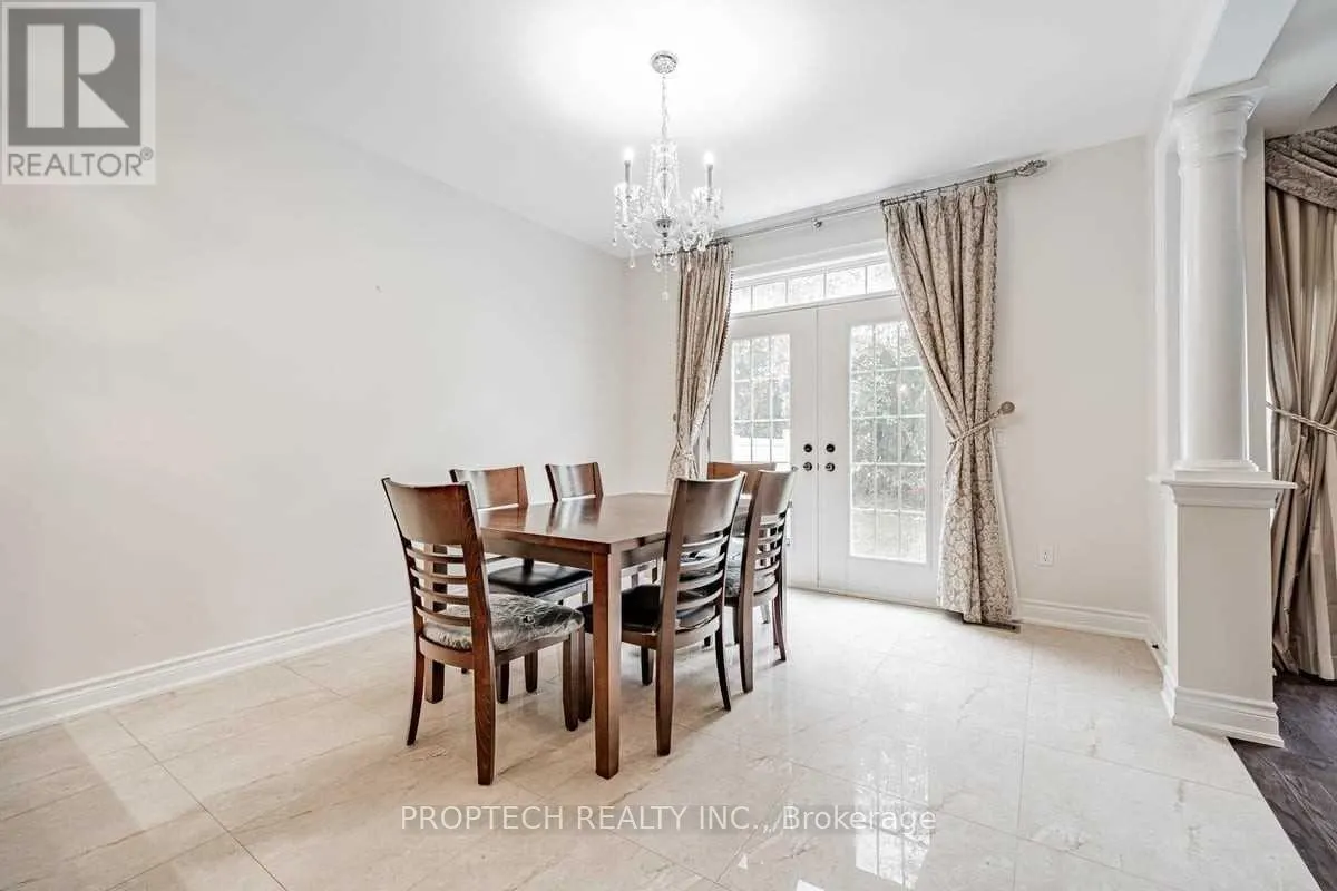65 MAGDALAN CRESCENT