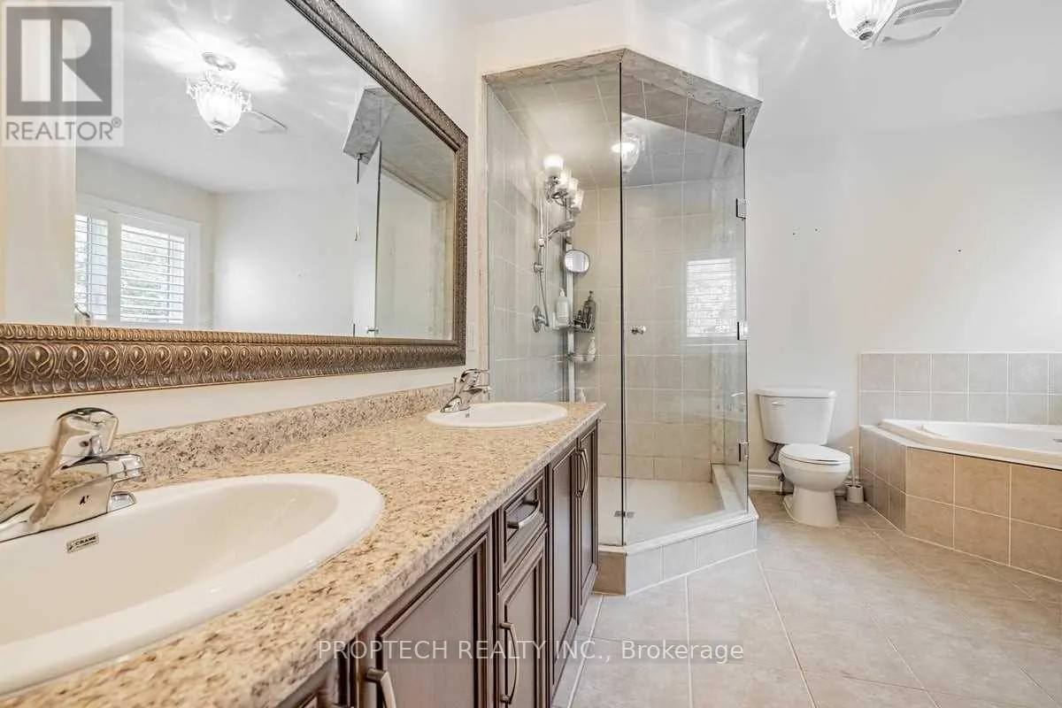 65 MAGDALAN CRESCENT
