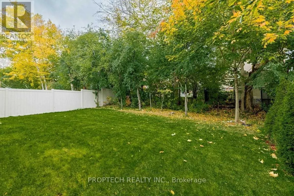 65 MAGDALAN CRESCENT