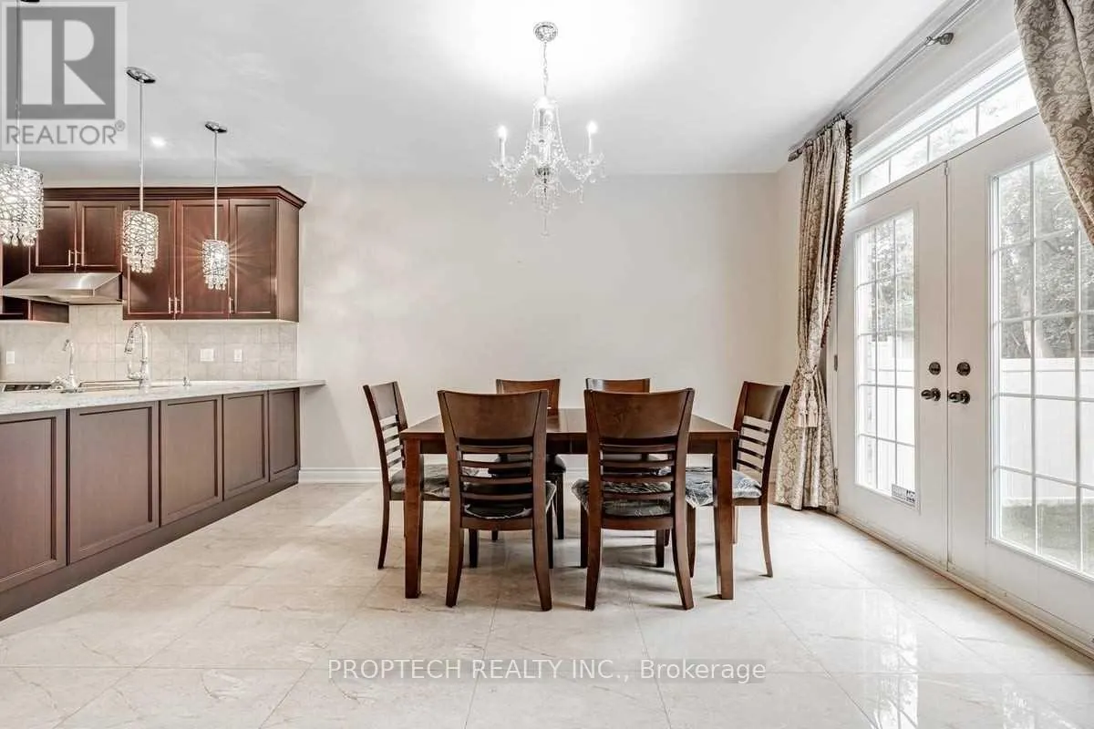 65 MAGDALAN CRESCENT