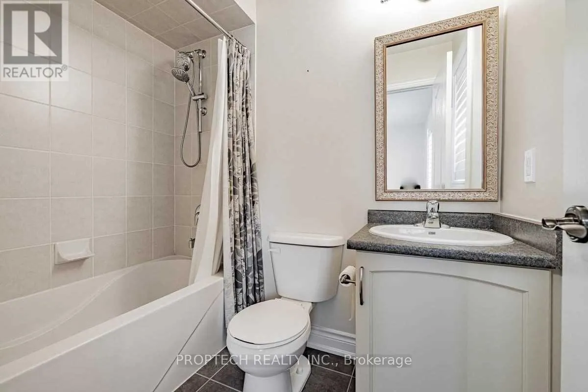 65 MAGDALAN CRESCENT