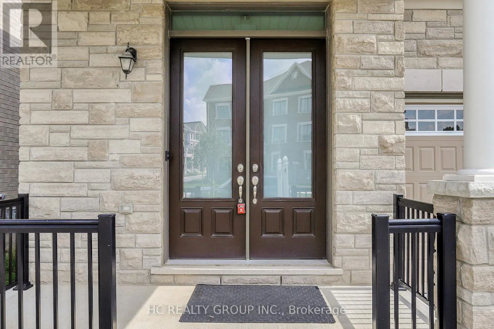 285 BEAVERBRAE DRIVE