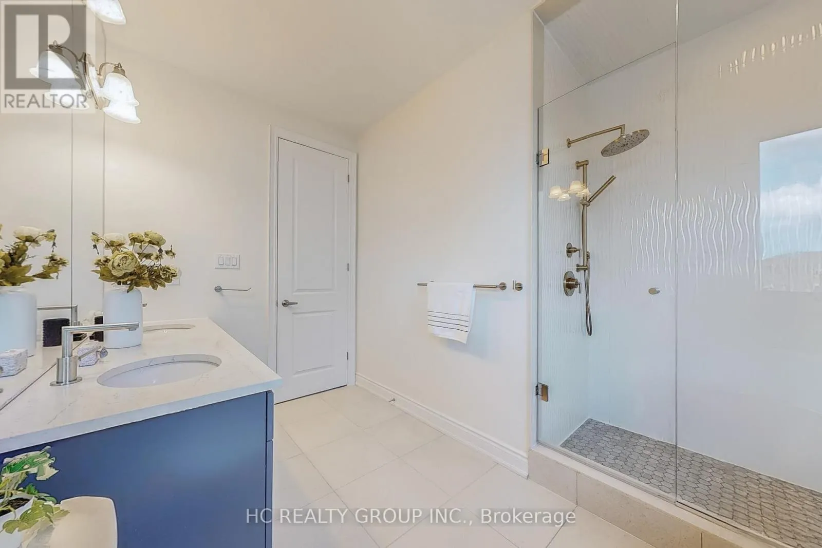 285 BEAVERBRAE DRIVE