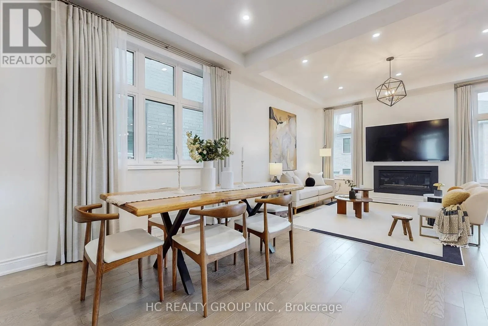 285 BEAVERBRAE DRIVE