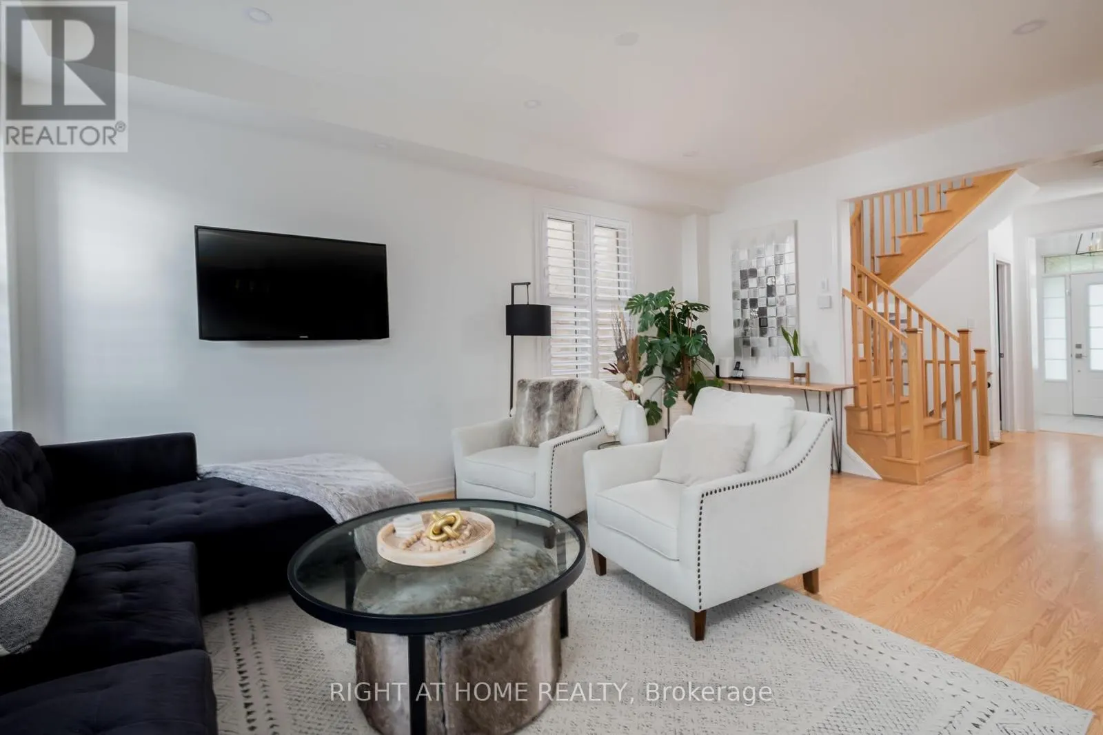 5 PRIDHAM PLACE