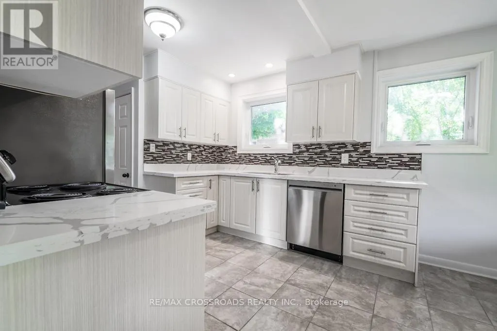 MAIN - 407 MARYBAY CRESCENT