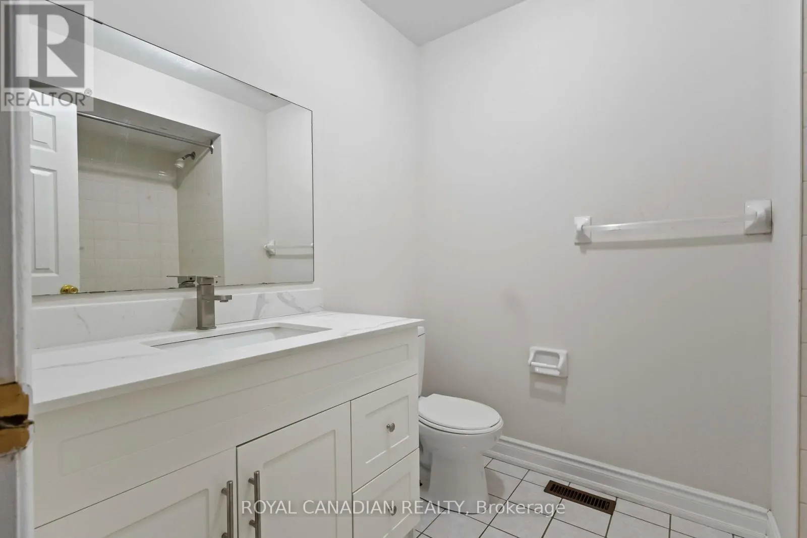 UPPER - 107 JOYCEDALE STREET