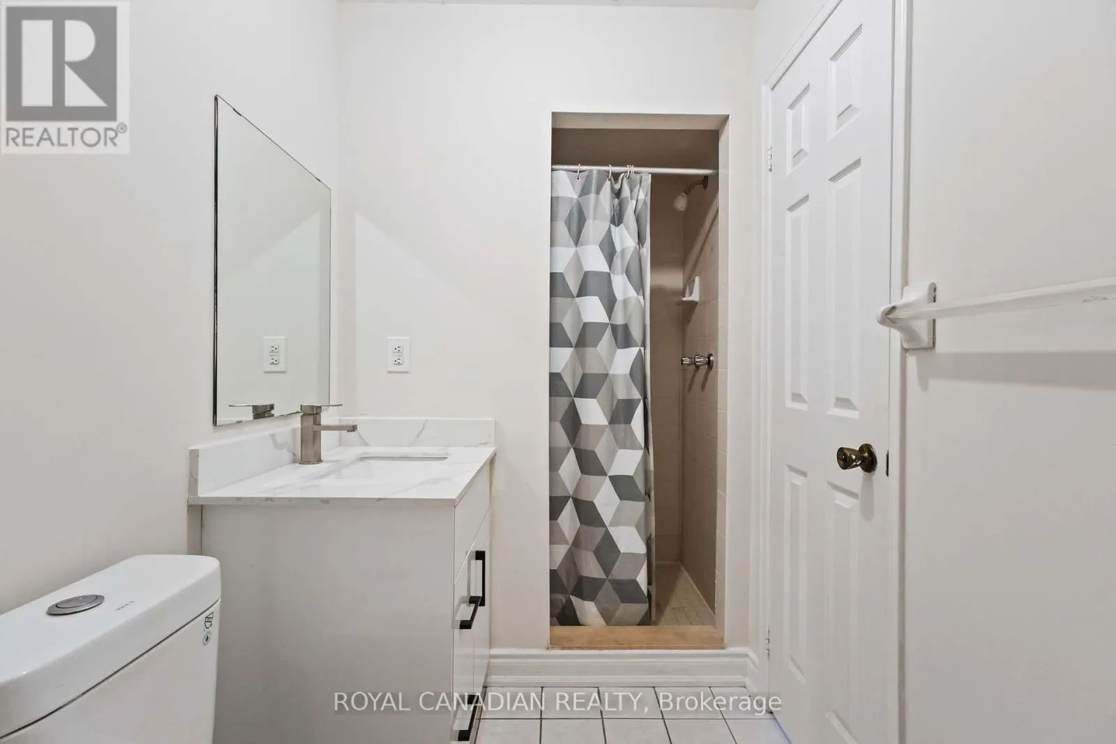UPPER - 107 JOYCEDALE STREET