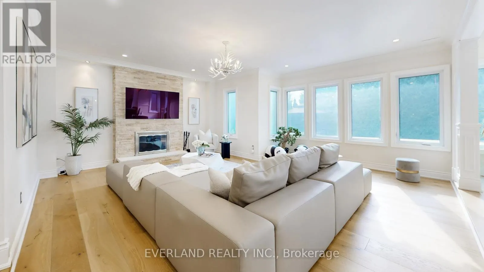 1109 SECRETARIATE ROAD