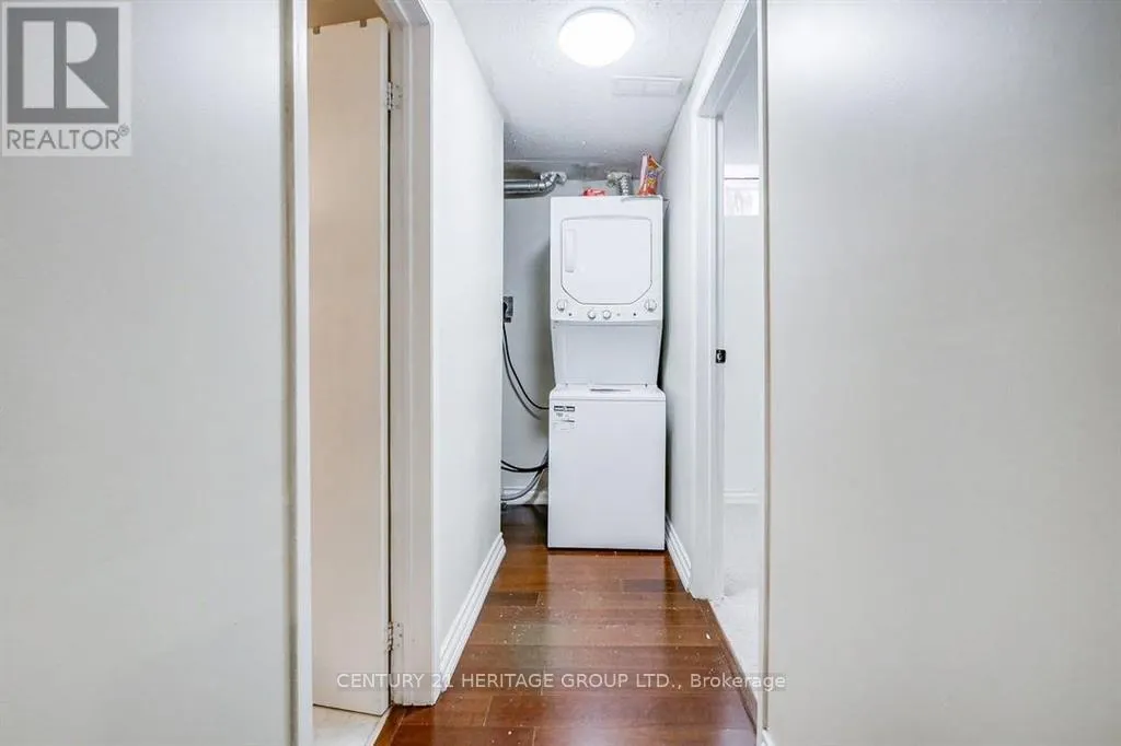 BASEMENT - 964 FERNDALE CRESCENT