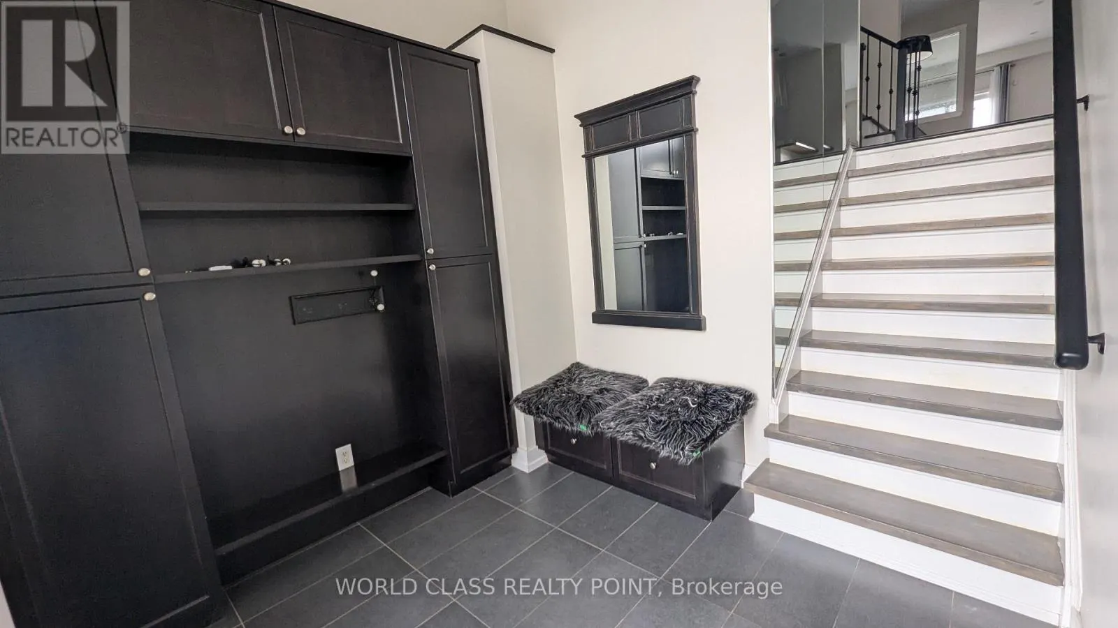 22 GESHER CRESCENT